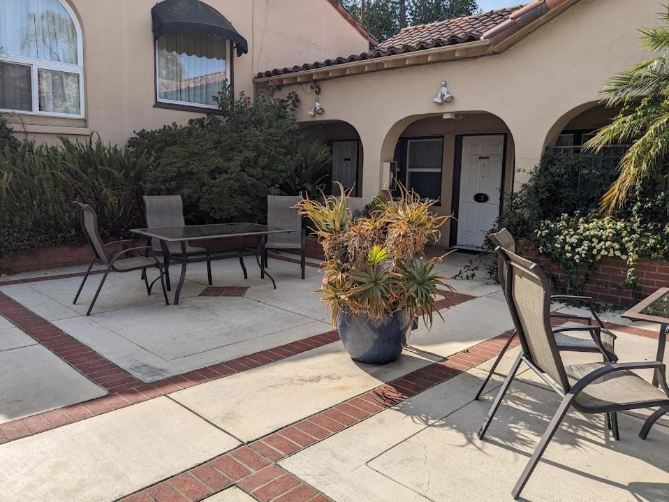Los Gatos Garden Inn Hotel Exterior photo
