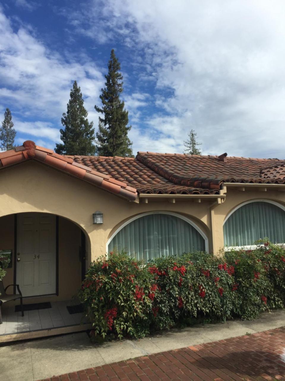 Los Gatos Garden Inn Hotel Exterior photo
